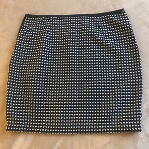 Skirt with heart pattern